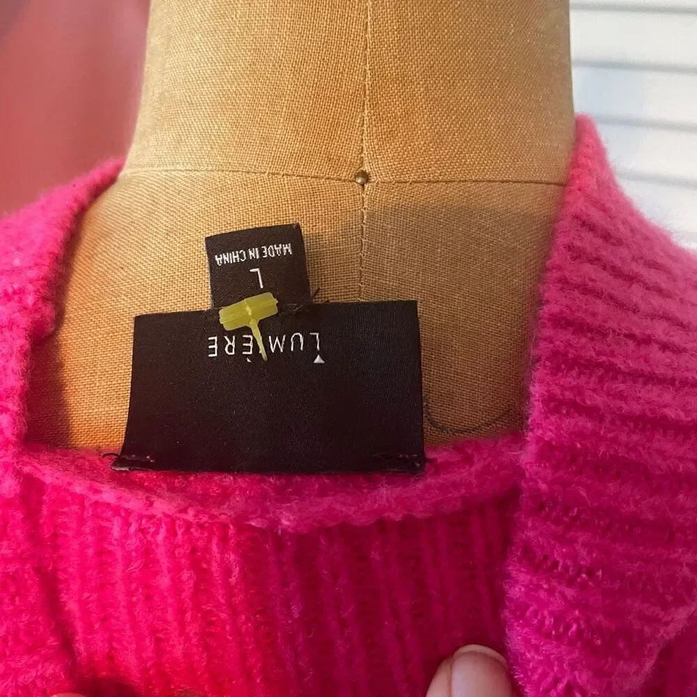 LUMIERE | bright pink crop cowl neck sweater L